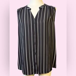 Sleeveless Fluttery Blouse